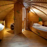 Maison Avec Terrasse Pour 6 Personnes A - Api-1-52-1329 * Dienné