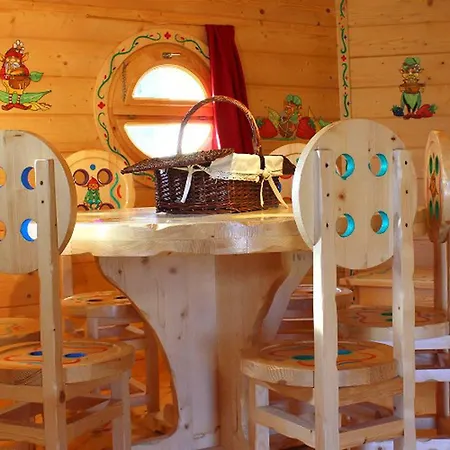 Maison Avec Terrasse Pour 6 Personnes A - Api-1-52-1329 Campingplatz *